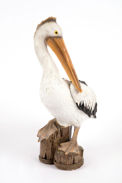 Mooie Neergestreken pelikaan tuinbeeld kopen
